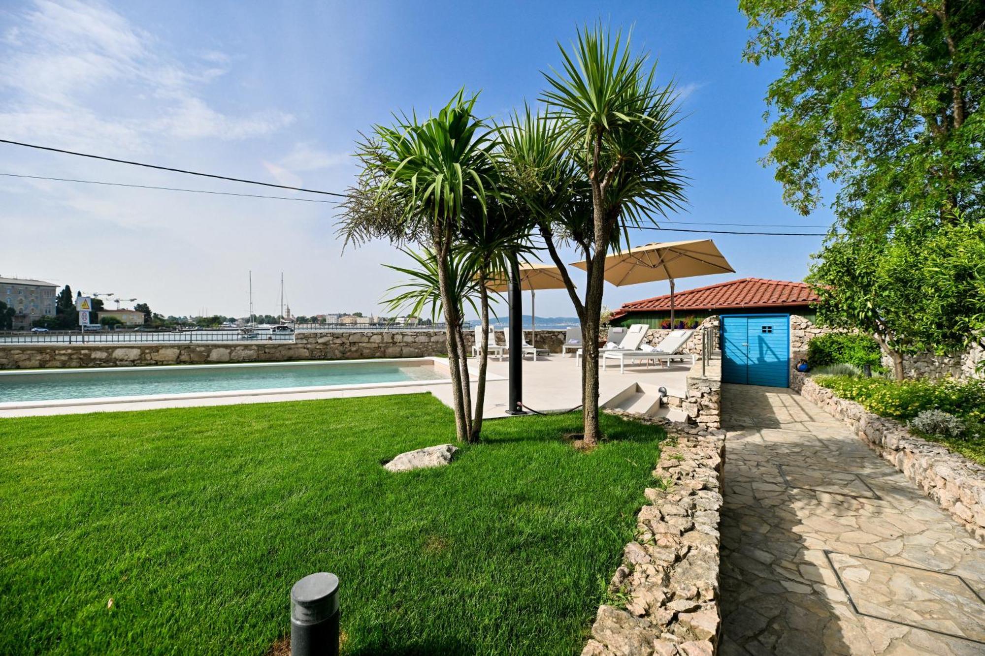 Guest house Hresc M