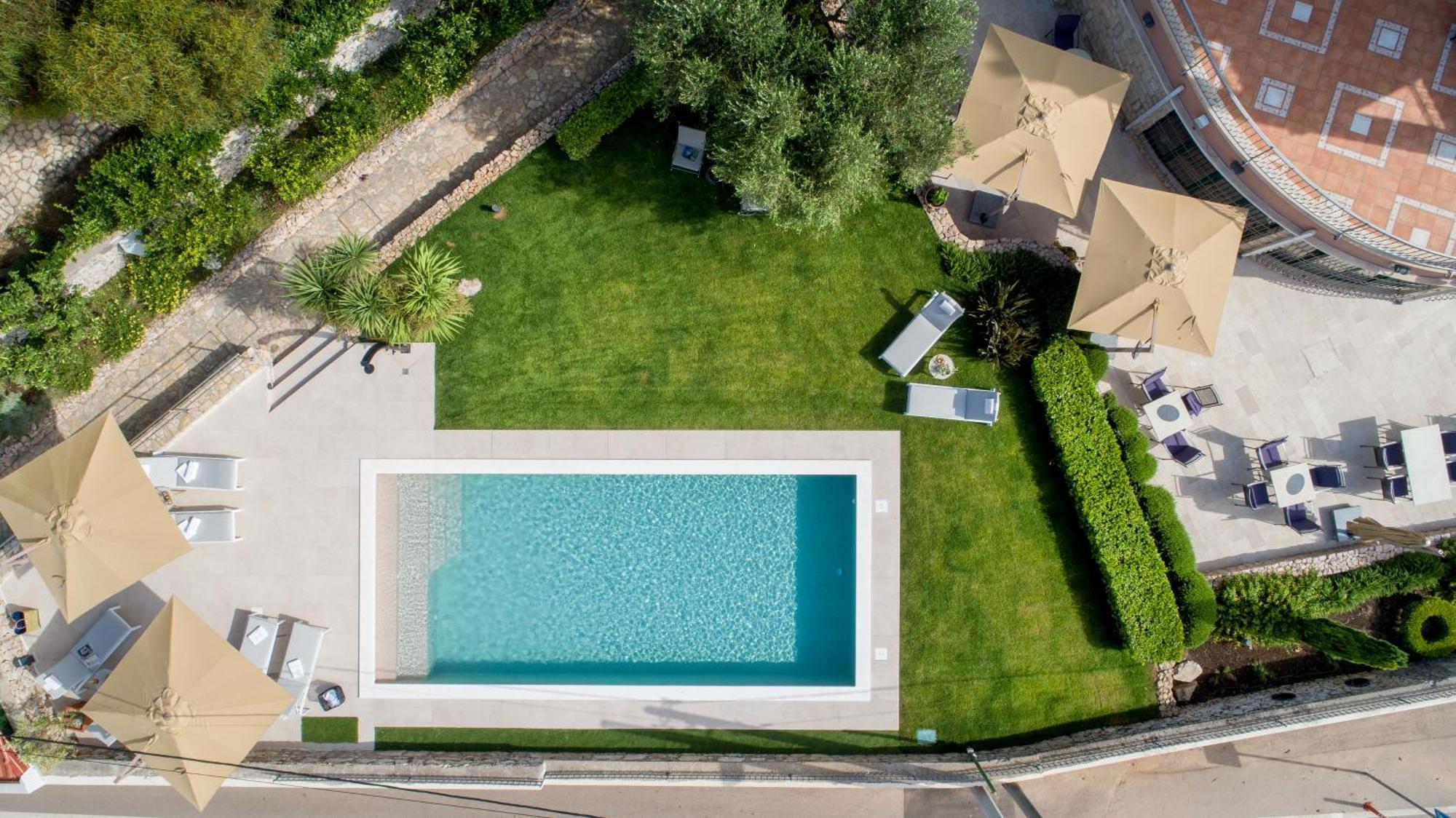Guest house Hresc M